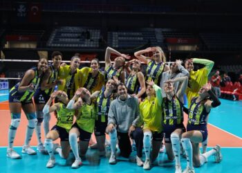 Fenerbahçe Medicana, Kupa Voley’de turladı
