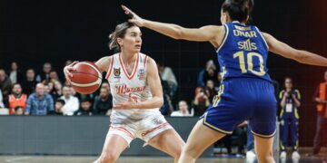 Fenerbahçe Opet, Mersin deplasmanında finale yükseldi!