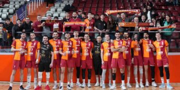 Galatasaray, İstanbul Gençlik’i karar setinde geçti!