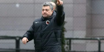 Gençlerbirliği, 18 günlük teknik direktörü Levent Şahin ile yollarını ayırdı!