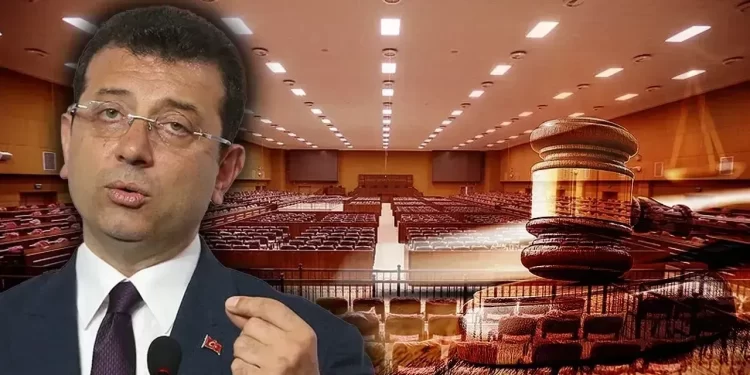 İBB davasında 4. gün: Savcı, “iftira makamı” diyen İmamoğlu’nun salondan çıkarılmasını istedi