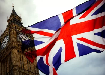 İngiltere’de İran adına casusluk iddiası: 4 kişi gözaltına alındı