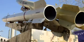 İran Güney Kıbrıs Rum Yönetimi’ndeki İngiliz ve ABD üslerini hedef aldı