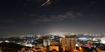 İran’dan İsrail’e üç dalga halinde misilleme saldırısı İran’dan İsrail’e üç dalga halinde misilleme saldırısı