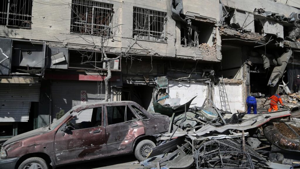 İran Kızılayı açıkaldı: ABD-İsrail'in saldırılarında 9 bin 669 sivil birim hedef alındı iran kizilayi habermeydan