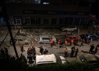 İran’ın karşı saldırısının ardından İsrail’de sirenler çaldı