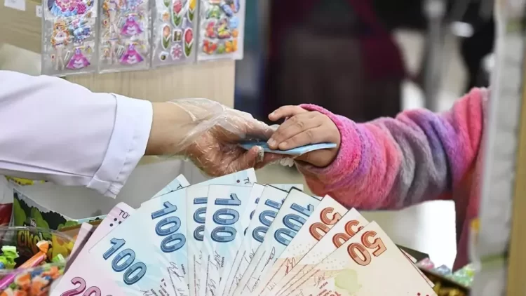 İstanbul’da öğrencilere 2 bin liralık kantin desteği verilecek.