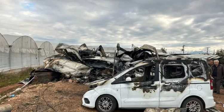 Antalya’da konteynerde yangın: Anne ve 5 çocuğu hayatını kaybetti