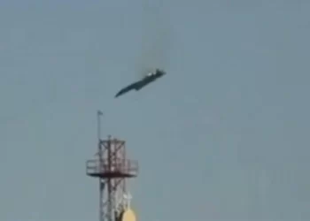 Kuveyt’te ABD savaş uçağı düştü, mürettebat sağ kurtuldu