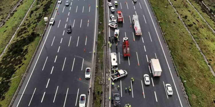 Kuzey Marmara Otoyolu’nda kaza: 30 yaralı