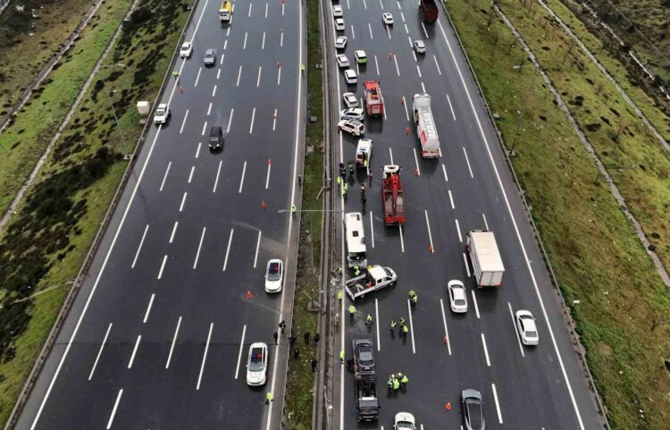 Kuzey Marmara Otoyolu’nda kaza...