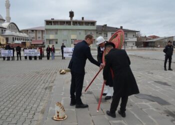 Muş Bulanık’ta, 18 Mart  Çanakkale Zaferi’nin 111. yılı için tören düzenlendi!