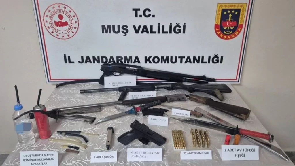 musta jandarma operasyonunda 2 gozalti habermeydan