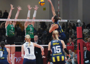 Nilüfer Belediyespor 0-3 Fenerbahçe Medicana