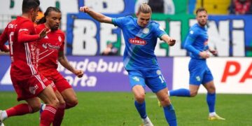 Rizespor, Antalyaspor’a 1 attı 3 aldı!