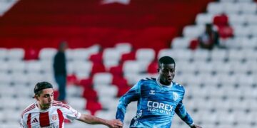 Samsunspor, Antalya’da 2 golle turladı!