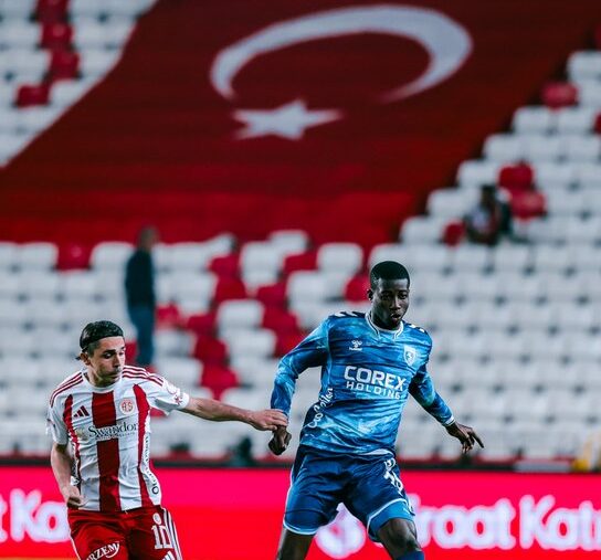 samsunspor antalyada 2 golle turladi habermeydan e1772742150939