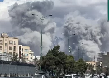 Tahran’da art arda patlamalar