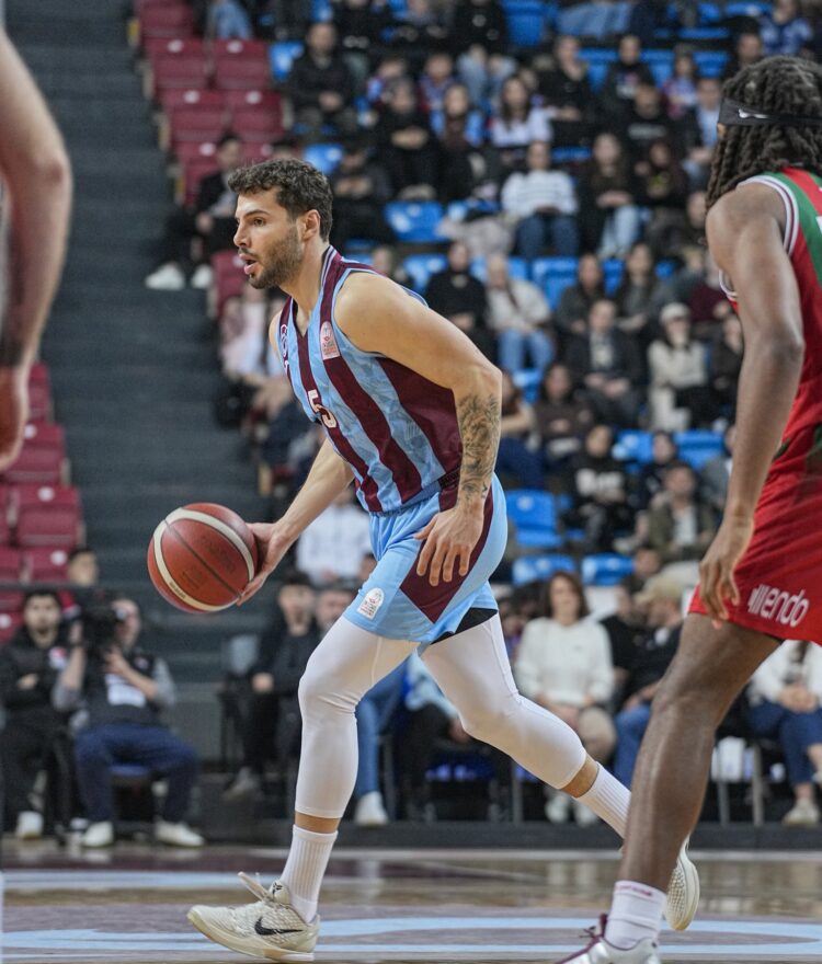 trabzonspor karsiyakaya takilmadi habermeydan e1772976675547