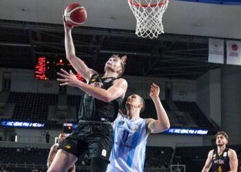 Türk Telekom’dan, Mersin Spor’a 40 sayı fark!