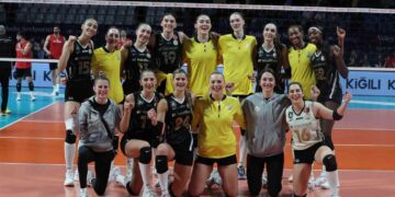 VakıfBank, THY’yi karar setinde geçti!