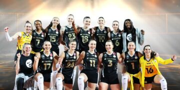 VakıfBank, Galatasaray’a set vermeden finale yükseldi!