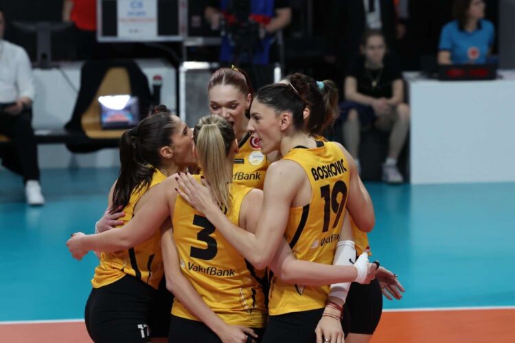 VakıfBank, kupada dörtlü finale yükseldi! vakifbank kupada dortlu finale yukseldi habermeydan