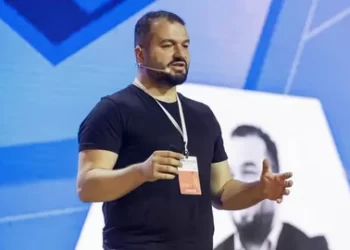 Ahmet Ekinci son yolculuğuna Uğurlanıyor