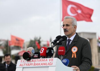 Ankara'dan Güney Ege'ye Modern ve Alternatif Koridor Ankara’dan Güney Ege’ye Modern ve Alternatif Koridor