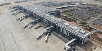 Antalya Havalimanı Yeni Terminal Binaları Bir Yıldır Hizmette