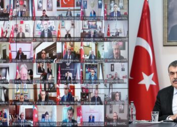 Bakan Tekin 81 İlin Milli Eğitim Müdürüyle Bir Araya Geldi