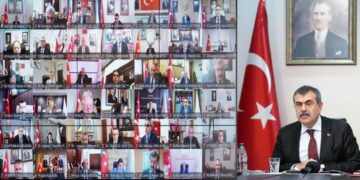 Bakan Tekin 81 İlin Milli Eğitim Müdürüyle Bir Araya Geldi