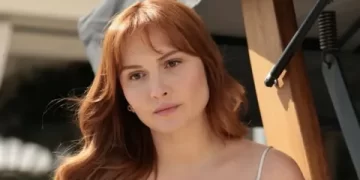 Başak Gümülcinelioğlu sosyal medyadaki yorumlara sitem etti Başak Gümülcinelioğlu sosyal medyadaki yorumlara sitem etti