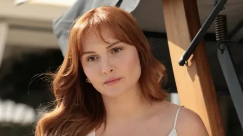 Basak Gumulcinelioglu sosyal medyadaki yorumlara sitem etti1 habermeydan