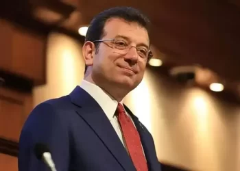 Ekrem İmamoğlu’na ”kamu görevlisine hakaret” gerekçesiyle soruşturma