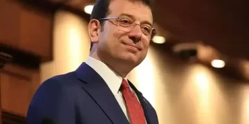 Ekrem İmamoğlu’na ”kamu görevlisine hakaret” gerekçesiyle soruşturma