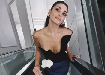 Hande Erçel’den çıkan morfin tartışılıyor