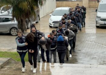 Kocaeli’de araç ticareti vurgunu: 160 kişi mağdur Kocaeli’de araç ticareti vurgunu: 160 kişi mağdur