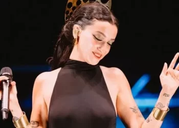 Melike Şahin imaj değiştirdi