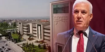 Bursa Büyükşehir Belediye Başkanı Mustafa Bozbey görevden uzaklaştırıldı Bursa Büyükşehir Belediye Başkanı Mustafa Bozbey görevden uzaklaştırıldı