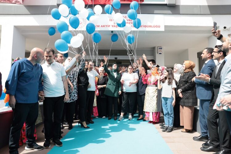 Otizmli cocugu olan ailelere ucretsiz danismanlik habermeydan