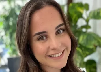 Revna Sarıgül kimin kızı? Babası kimdir?