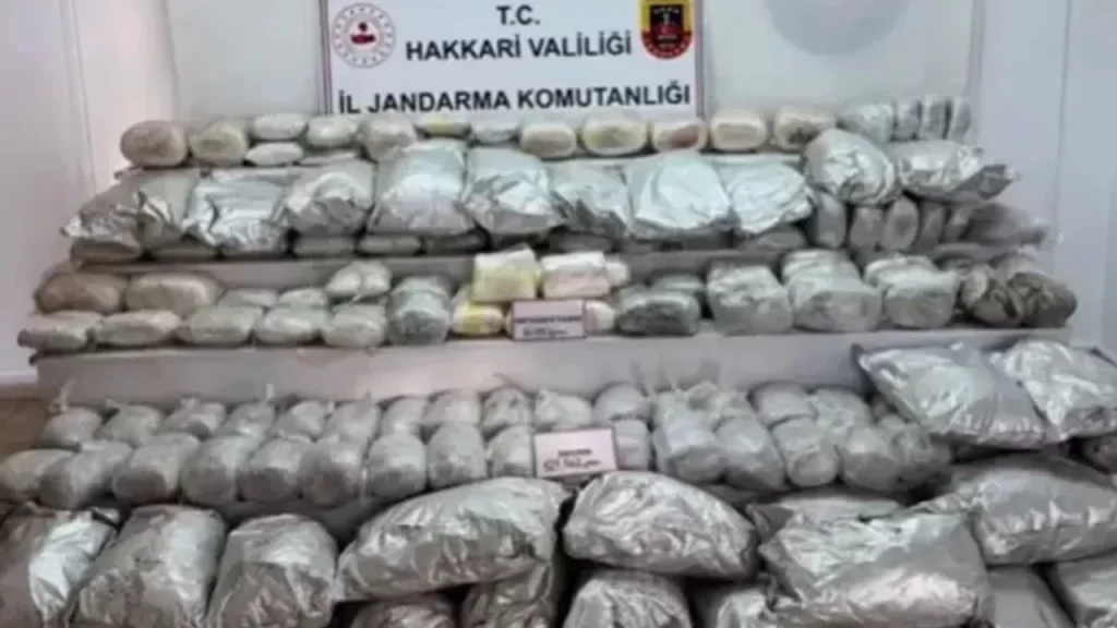 Van ve Hakkari’de Uyuşturucu Madde İmalatçılarına Yönelik Operasyon Uyusturucu Madde Imalatcilari habermeydan