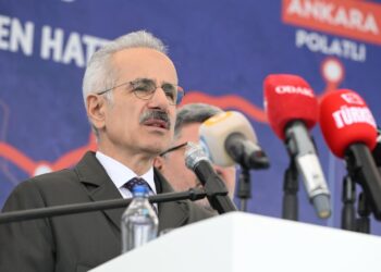 11.5 Milyon Kişi Daha YHT Konforuyla Seyahat Edecek 11.5 Milyon Kişi Daha YHT Konforuyla Seyahat Edecek