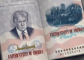 ABD’de Trump portreli pasaport dönemi