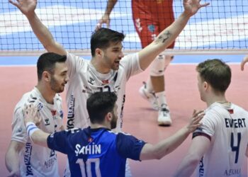 Altekma, Bursa deplasmanında set vermedi!