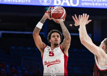 Bahçeşehir Koleji 112-105 Manisa Basket