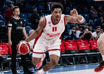 Bahçeşehir Koleji, TOFAŞ’ı son topta geçti!