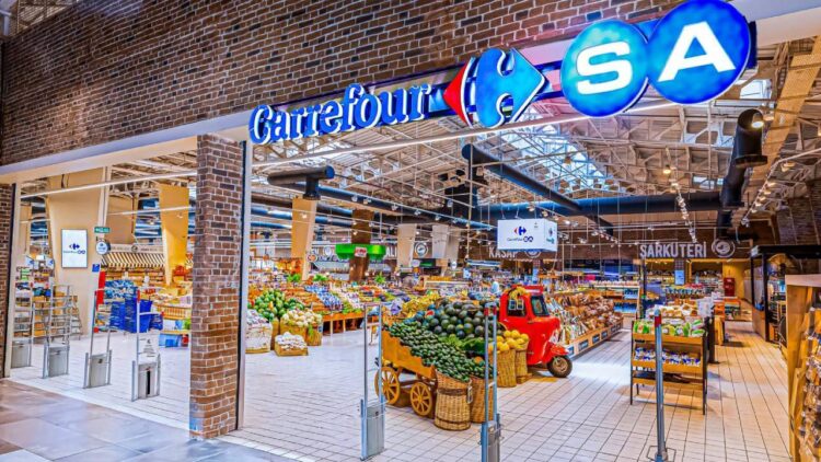 CarrefourSA’nın satışı tamamlandı.