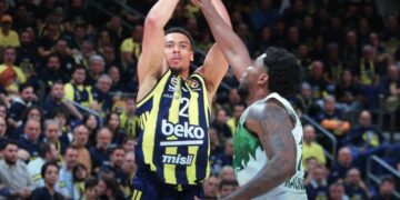 Fenerbahçe Beko, Zalgiris’i farklı geçti!
